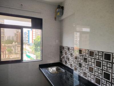 Kitchen Image of 1500 Sq.ft 3 BHK Apartment / Flat for rent in Thane West Thane for Rs. 70000