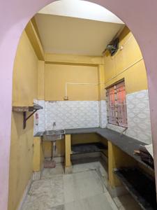 Kitchen Image of 930 Sq.ft 2 BHK Builder Floor for sale in Jadavpur Kolkata for Rs. 4500000