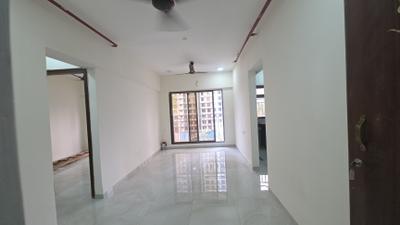 Living Room Image of 560 Sq.ft 1 BHK Apartment / Flat for rent in Vikhroli East Mumbai for Rs. 40000