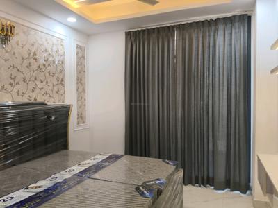 Bedroom Image of 1450 Sq.ft 3 BHK Apartment / Flat for sale in Noida Extension Greater Noida for Rs. 6056000