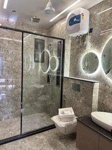 Bathroom Image of 4500 Sq.ft 4 BHK Builder Floor for sale in Sector 15 Faridabad for Rs. 55000000