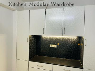 Kitchen Image of 1000 Sq.ft 3 BHK Apartment / Flat for sale in Hiranandani Eagleridge, Hiranandani Estate Thane for Rs. 32500000