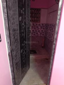Bathroom Image of 650 Sq.ft 1 BHK Builder Floor for rent in Tharamani Chennai for Rs. 13000
