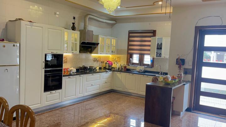 BADRISH COLONY Main Image 1