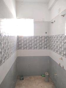 Common Bathroom Image of 951 Sq.ft 2 BHK Apartment / Flat for sale in Electronic City Phase 2 Bengaluru for Rs. 4601000