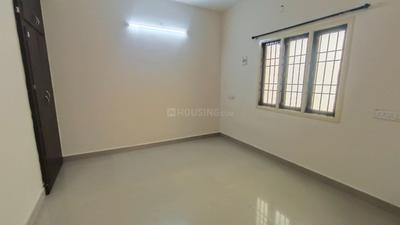 Bedroom Image of 1800 Sq.ft 3 BHK Apartment / Flat for rent in Thoraipakkam Chennai for Rs. 45000
