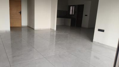 Living Room Image of 2700 Sq.ft 3 BHK Apartment / Flat for rent in Thaltej Ahmedabad for Rs. 40000