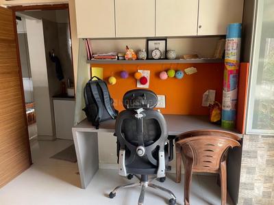 Image of 1880 Sq.ft 3 BHK Apartment / Flat for rent in Maninagar, Ahmedabad for Rs. 35000