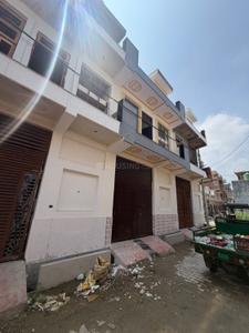 Image of 5013 Sq.ft 3 BHK Duplex for sale in Crossings Republik, Ghaziabad for Rs. 6400000