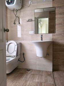 Bedroom Two Image of 1800 Sq.ft 3 BHK Builder Floor for rent in Sector 61 Gurgaon for Rs. 60000