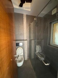 Bathroom Image of 2700 Sq.ft 3 BHK Apartment / Flat for rent in Nandanam Chennai for Rs. 225000