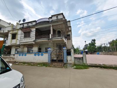 Image of 2000 Sq.ft 4 BHK Independent House for rent in Chhani, Vadodara for Rs. 30000