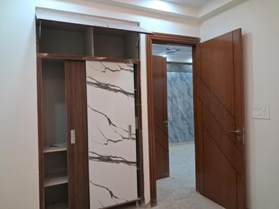 Bedroom Image of 1100 Sq.ft 2 BHK Apartment / Flat for sale in Hometech Pride, Sector 73 Noida for Rs. 4250000