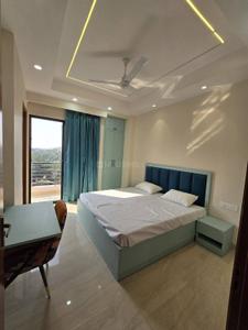 Bedroom Image of 1350 Sq.ft 2 BHK Builder Floor for rent in Saket New Delhi for Rs. 28000
