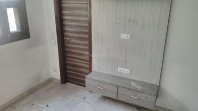 Bedroom Image of 1100 Sq.ft 3 BHK Builder Floor for sale in Raja Garden New Delhi for Rs. 18000000