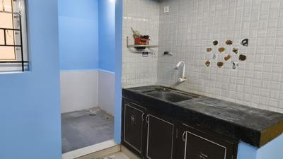 Kitchen Image of 1245 Sq.ft 2 BHK Builder Floor for rent in Meenakshi Amman Nagar Madurai for Rs. 20000