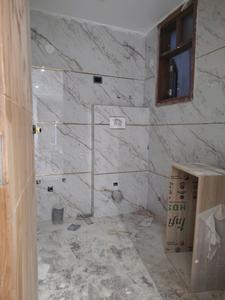 Common Bathroom Image of 2000 Sq.ft 4 BHK Apartment / Flat for sale in Complete Myra Buildwell Apartment 2, Satbari New Delhi for Rs. 16000000