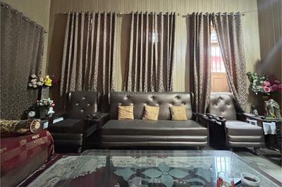 Hall Image of 3000 Sq.ft 4.5 BHK Independent House for rent in Channi Himmat Jammu for Rs. 40000