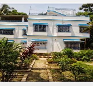 Building Image of 4000 Sq.ft 7 BHK Independent House for sale in Madhyamgram Kolkata for Rs. 30000000