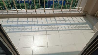 Image of 1230 Sq.ft 2 BHK Apartment / Flat for sale in Mahagun Mascot, Crossings Republik, Ghaziabad for Rs. 8600000