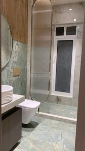 Bathroom Image of 900 Sq.ft 2 BHK Apartment / Flat for sale in Monte South, Byculla Mumbai for Rs. 34000000