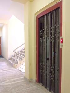 Lift Image of 850 Sq.ft 2 BHK Apartment / Flat for rent in Prime Tower by NS Construction, Joka Kolkata for Rs. 12000