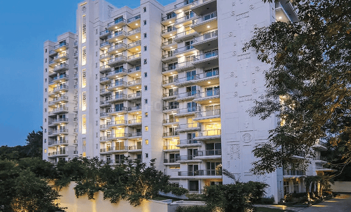 DLF Kings Court Main Image 1