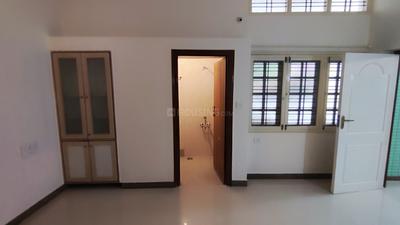 Bedroom Image of 2440 Sq.ft 5 BHK Independent House for rent in Hebbal Bengaluru for Rs. 160000