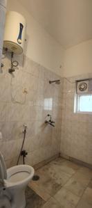 Bathroom Image of 1100 Sq.ft 2 BHK Apartment / Flat for rent in Vinayak Apartment Sector 62, Sector 62 Noida for Rs. 25500
