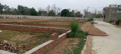 Image of 800 Sq.ft Residential Plot / Land for sale in Gomti Nagar Extension, Lucknow for Rs. 2800000