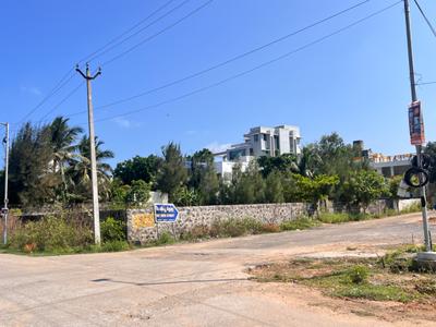 Image of 9600 Sq.ft Residential Plot / Land for sale in Uthandi, Chennai for Rs. 110000000