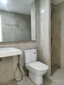 Bedroom Three Image of 1250 Sq.ft 3 BHK Apartment / Flat for sale in Hiranandani Canary, Hiranandani Estate Thane for Rs. 22000000