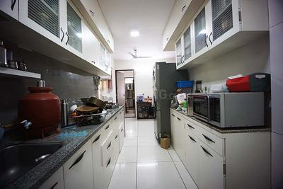 Kitchen Image of 1550 Sq.ft 3 BHK Apartment / Flat for sale in Kaveri Soham Vivanta, Shilaj Ahmedabad for Rs. 12500000