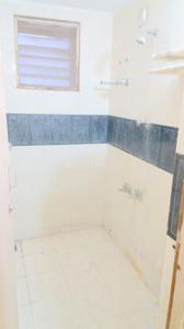 Bathroom Image of 750 Sq.ft 1 BHK Apartment / Flat for sale in Akota Vadodara for Rs. 1950000
