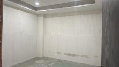 Bedroom Image of 1050 Sq.ft 3 BHK Builder Floor for sale in Mayur Vihar Phase 1 New Delhi for Rs. 12200000