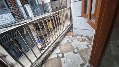 Balcony Image of 900 Sq.ft 2 BHK Apartment / Flat for sale in Sector 89 Noida for Rs. 3000000