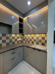 Kitchen Image of 1450 Sq.ft 4 BHK Builder Floor for sale in Sector 73 Noida for Rs. 7350000