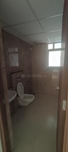 Bathroom Image of 1215 Sq.ft 2 BHK Apartment / Flat for sale in Shapoorji Pallonji JoyVille, Sector 102 Gurgaon for Rs. 20000000