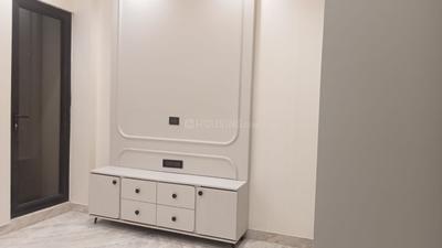 Bedroom Image of 2025 Sq.ft 4 BHK Builder Floor for rent in Janakpuri New Delhi for Rs. 100000
