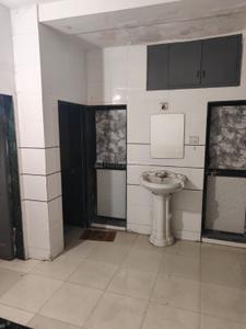Bathroom Image of 2000 Sq.ft 3 BHK Apartment / Flat for rent in Umarwada Surat for Rs. 16000