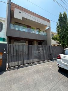 Image of 4105 Sq.ft 5 BHK Independent House for sale in Sector 4, Panchkula for Rs. 95000000