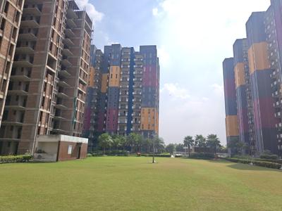 Image of 1050 Sq.ft 2 BHK Apartment / Flat for sale in Dwarkadhish The Cubix, Sector 23, Dharuhera for Rs. 5785000