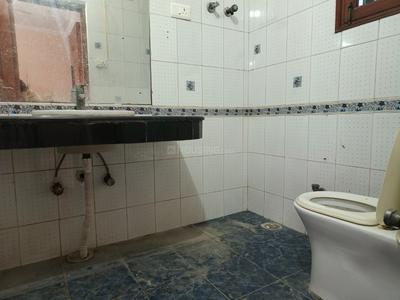 Image of 2000 Sq.ft 3 BHK Independent House for rent in Sector 41, Noida for Rs. 36000