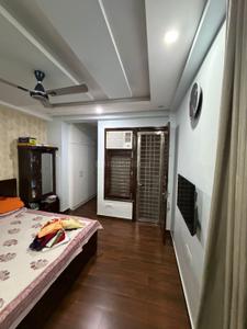 Bedroom Image of 1800 Sq.ft 3 BHK Builder Floor for sale in Swatantra Indraprastha Apartments, Sector 32 Faridabad for Rs. 13500000
