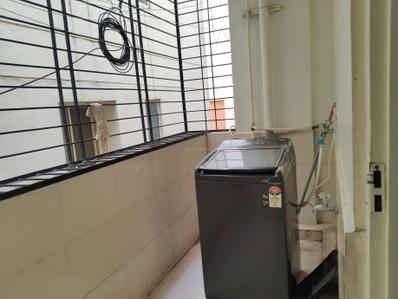 Balcony Image of 900 Sq.ft 2 BHK Apartment / Flat for rent in Murugeshpalya Bengaluru for Rs. 51000
