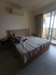 Bedroom Image of 1350 Sq.ft 2 BHK Apartment / Flat for sale in Pioneer Park, Sector 61 Gurgaon for Rs. 24000000
