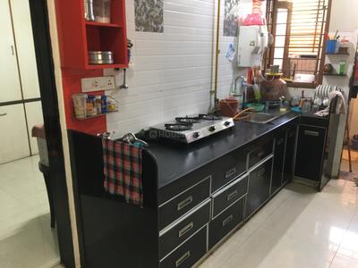 Kitchen Image of 7000 Sq.ft 4 BHK Independent House for rent in Sankalp Anjali Society, Paldi Ahmedabad for Rs. 90000
