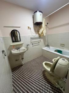 Bathroom Image of 1200 Sq.ft 4 BHK Independent House for sale in Indira Nagar Bengaluru for Rs. 35000000