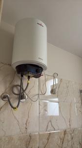 Bathroom Image of 580 Sq.ft 1 RK Apartment / Flat for rent in SBP Homes Gardenia, Sector 126 Mohali for Rs. 14000