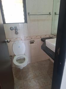Image of 1275 Sq.ft 3 BHK Apartment / Flat for sale in Supreme Lake Primrose, Powai, Mumbai for Rs. 41000000